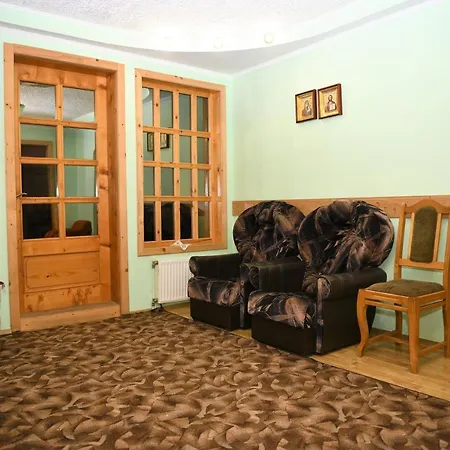 гостинний двір євгенія Mizhhirya (Transcarpathia)