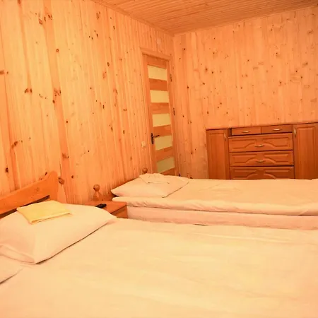 гостинний двір євгенія Zajazd Mizhhirya (Transcarpathia)