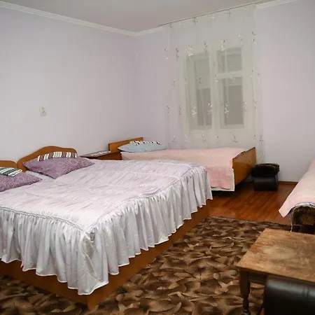 Zajazd гостинний двір євгенія Mizhhirya (Transcarpathia)